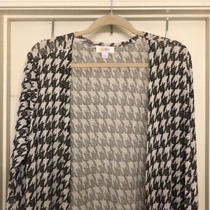 Lularoe houndstooth Sarah L